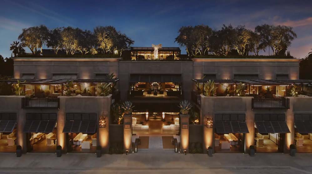 32nd Avenue (milestone)